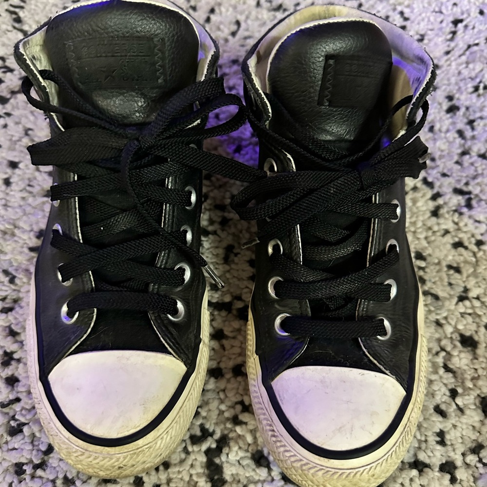 Mid rise/hi-top black leather converse shoes - 5 men/7 women